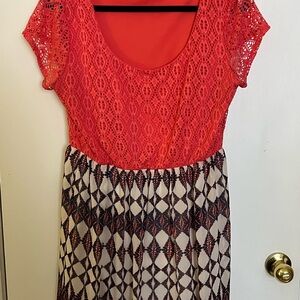 Vintage-Inspired UAW Dress – XL – Coral Lace & Geometric Pleats